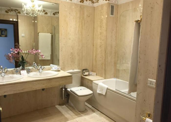 Cotton House Hotel, Autograph Collection