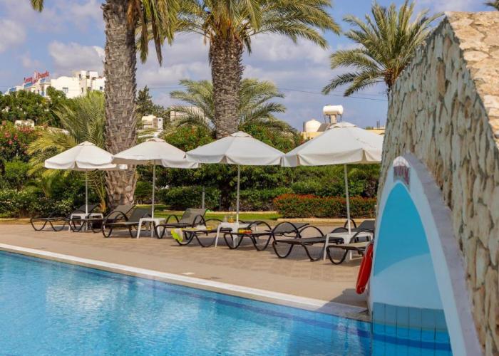 Seagull Hotel Apartments