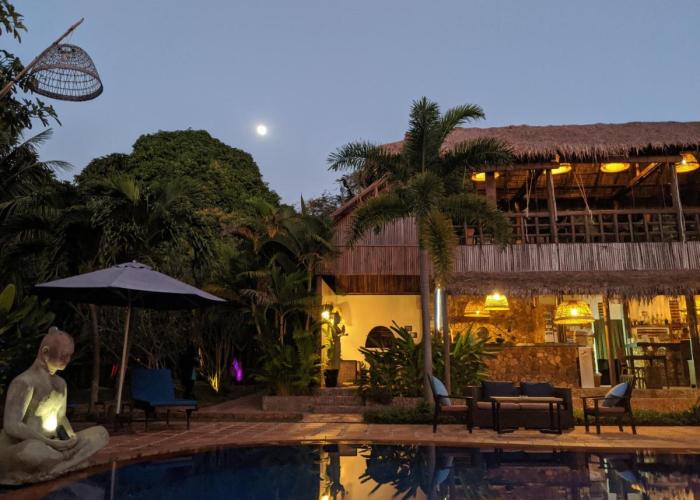Raingsey Bungalow