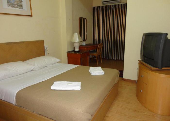 Pristine Hotel