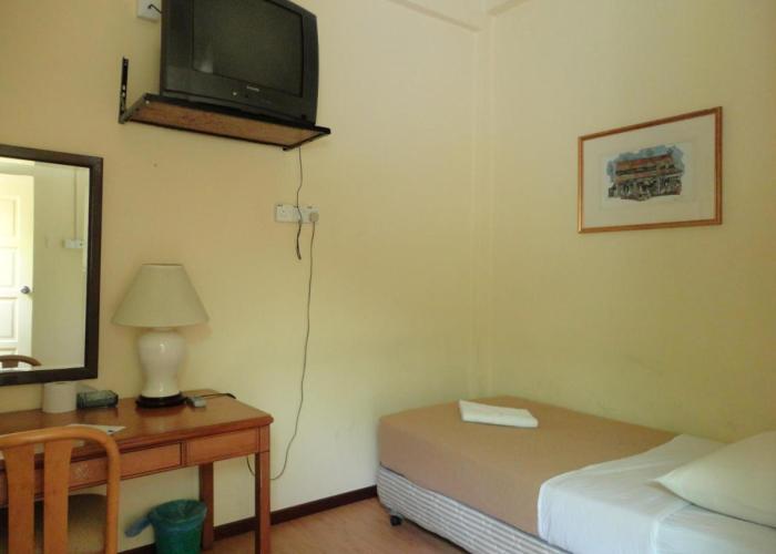Pristine Hotel