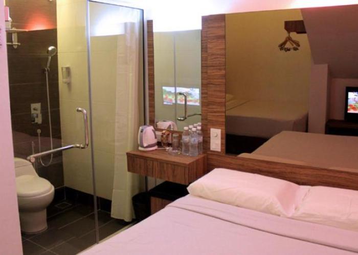 Dream Hotel