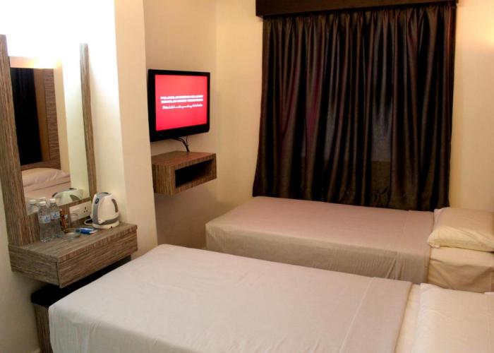 Dream Hotel