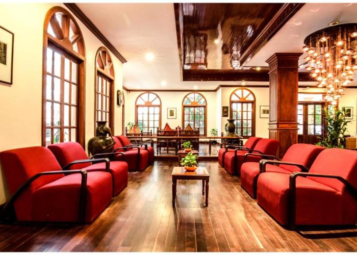 Royal Crown Hotel & Spa