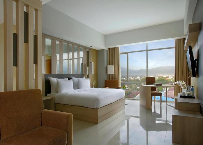 Hotel Santika Palu