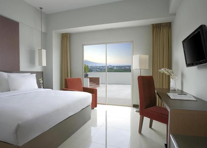 Hotel Santika Palu