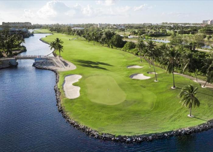 The Ritz-Carlton, Grand Cayman