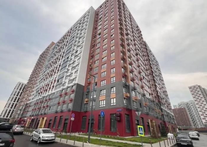 RentMe 24 (RentMi) on 11 Botanic Street