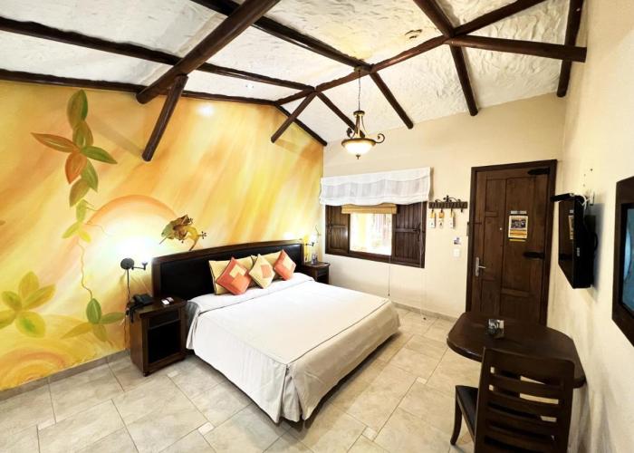 Hotel Campestre El Campanario