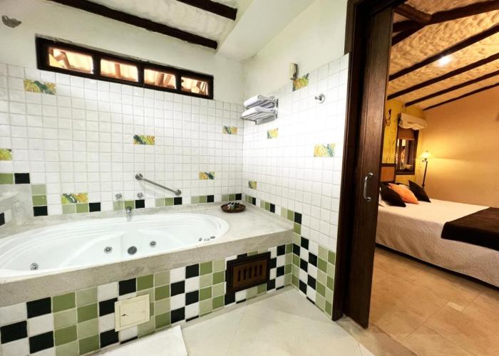 Hotel Campestre El Campanario
