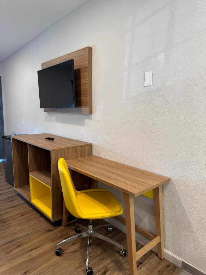 фото Rosedale Inn Bakersfield