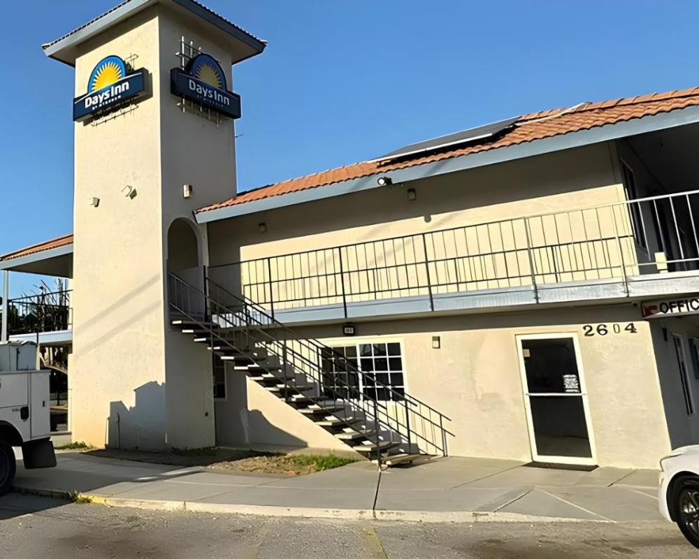 фото Rosedale Inn Bakersfield