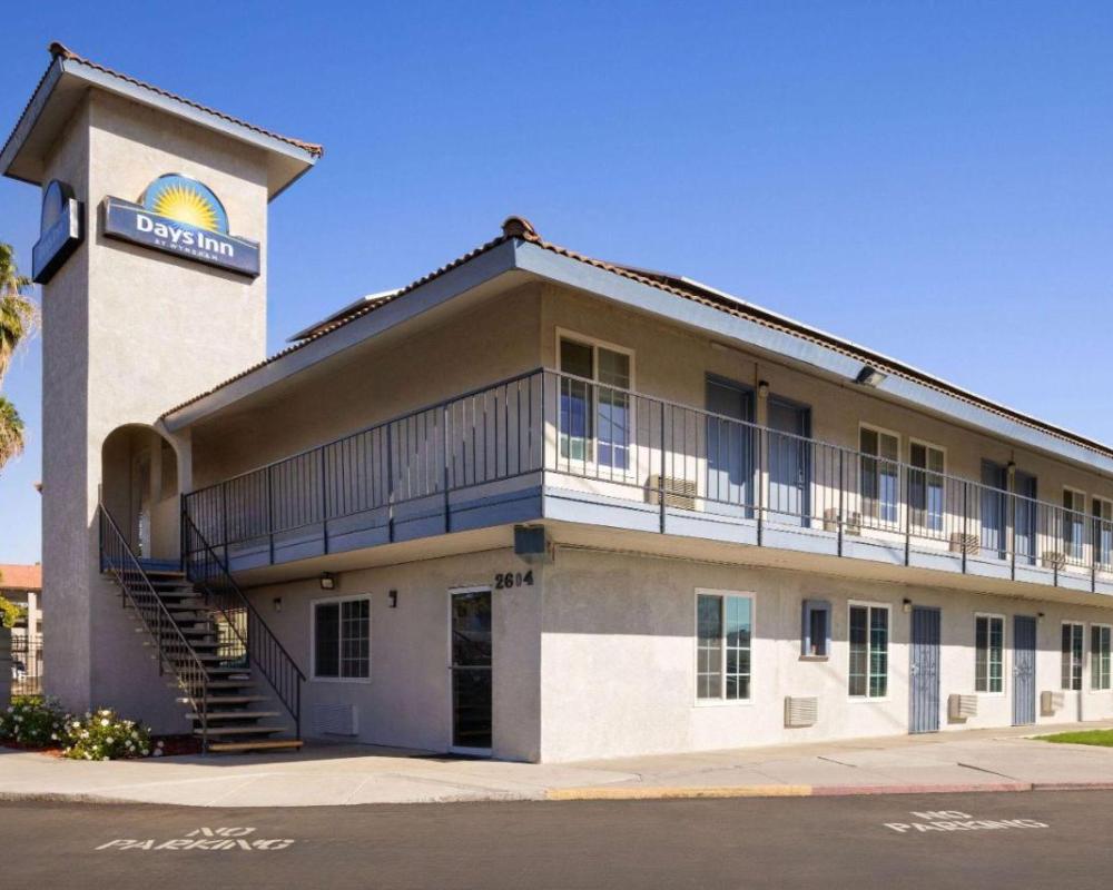 фото Rosedale Inn Bakersfield