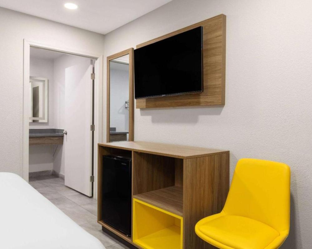 фото Rosedale Inn Bakersfield