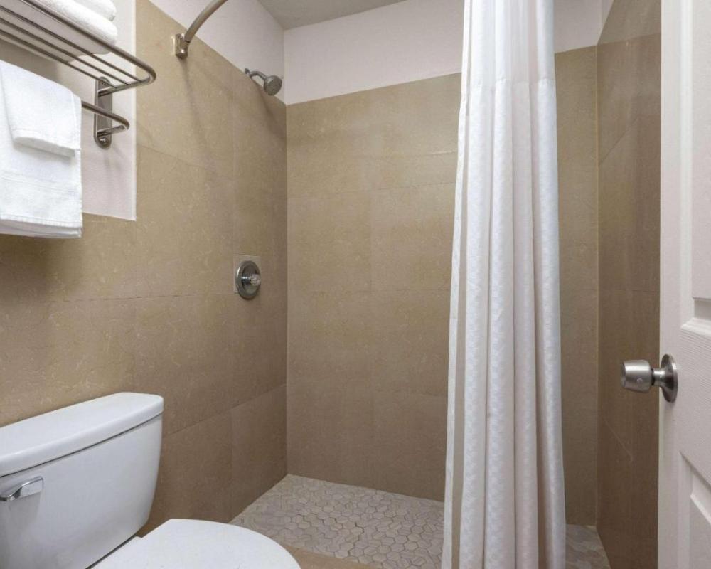 фото Rosedale Inn Bakersfield