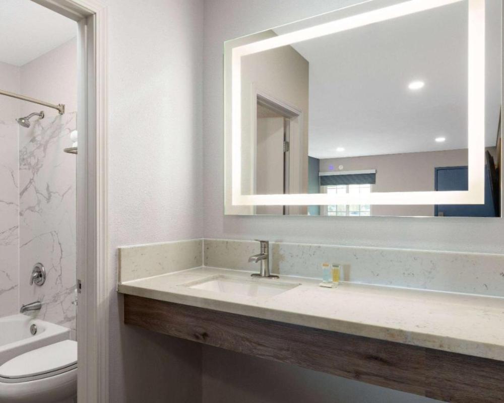 фото Rosedale Inn Bakersfield