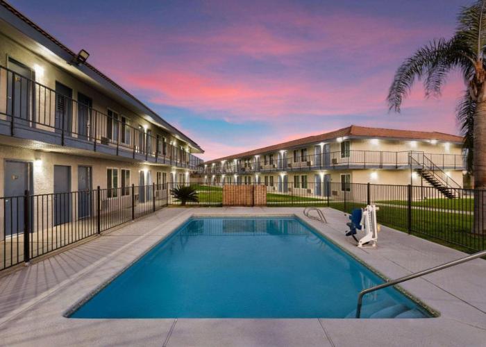 Rosedale Inn Bakersfield