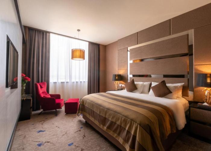 New World Suites