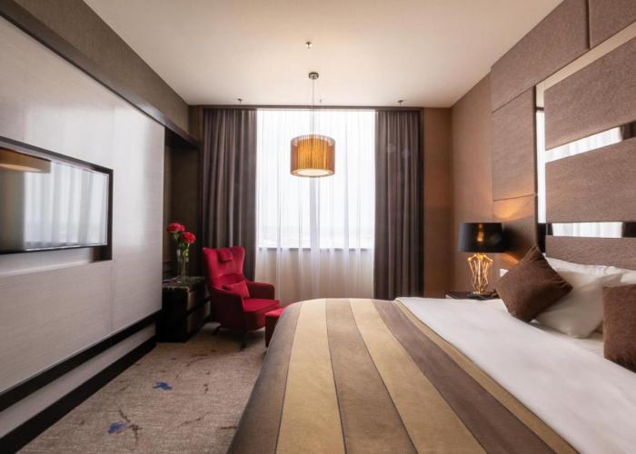 New World Suites
