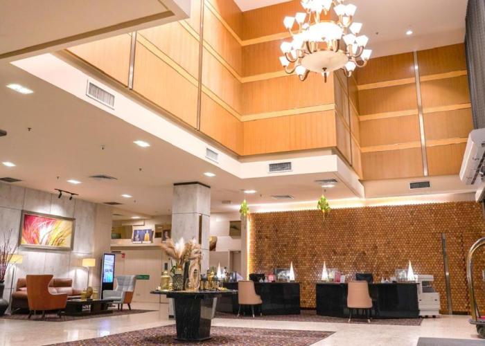 New World Suites