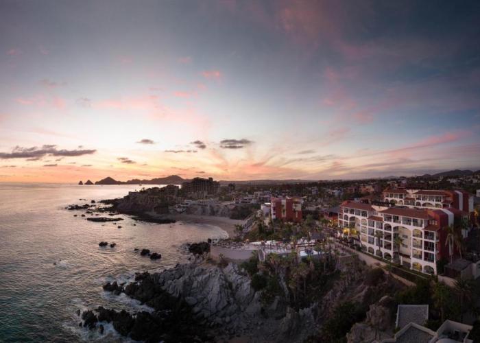Sirena del Mar by Vacation Club Rentals