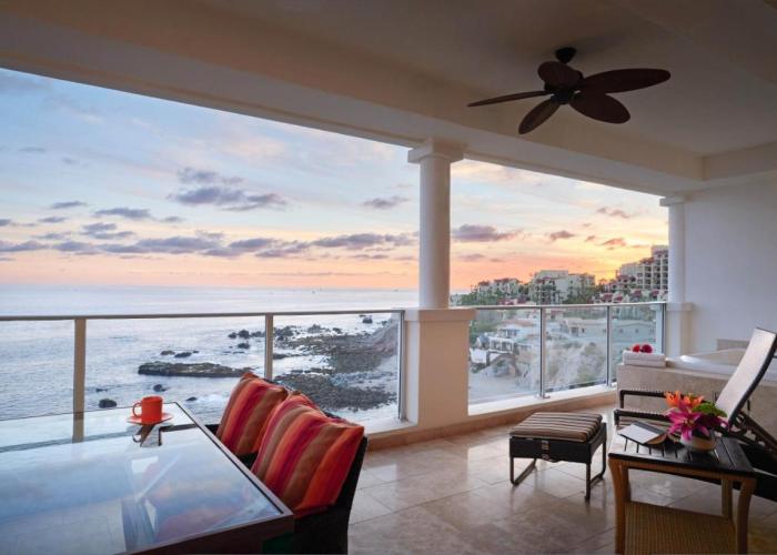 Sirena del Mar by Vacation Club Rentals