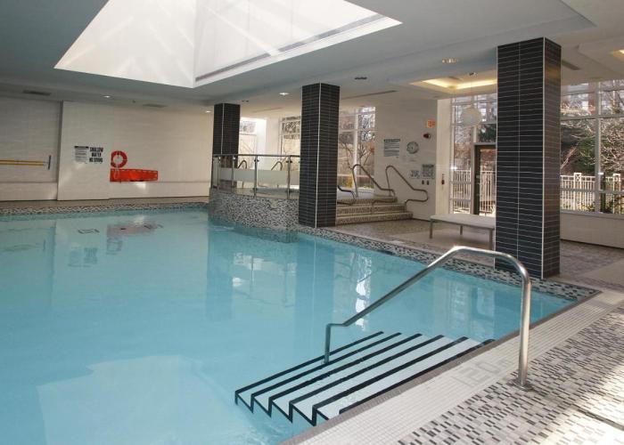 Platinum Suites Furnished Executive Suites