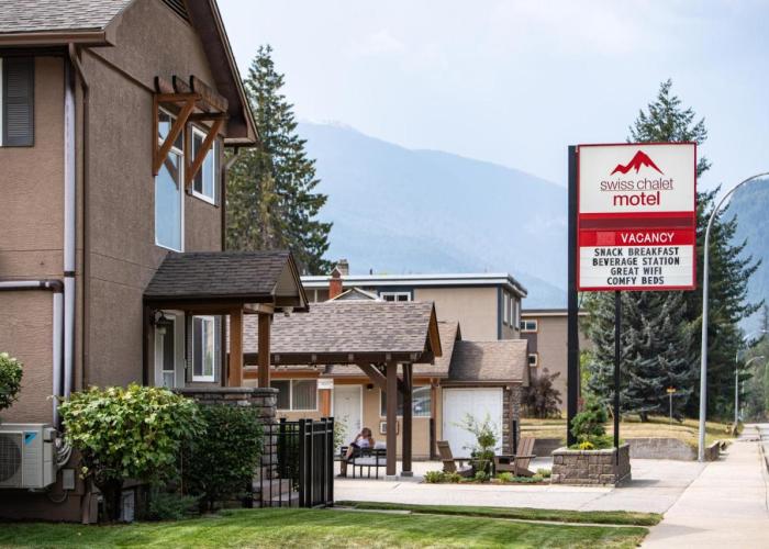 Swiss Chalet Motel
