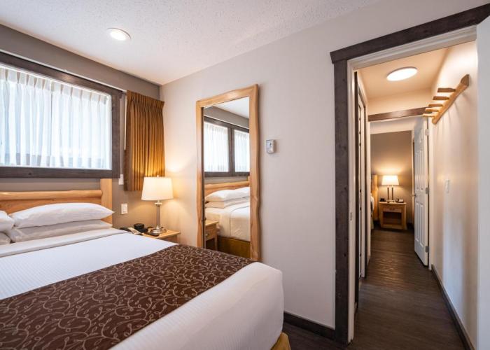 Swiss Chalet Motel