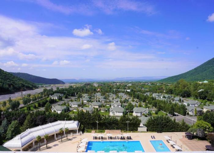 Qafqaz Riverside Hotel
