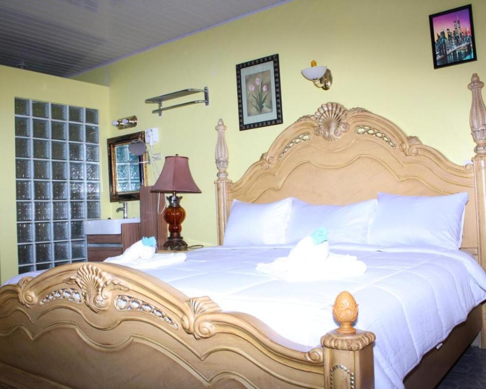 фото PG Quality Inn