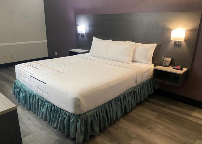 La Quinta Inn by Wyndham Bakersfield South