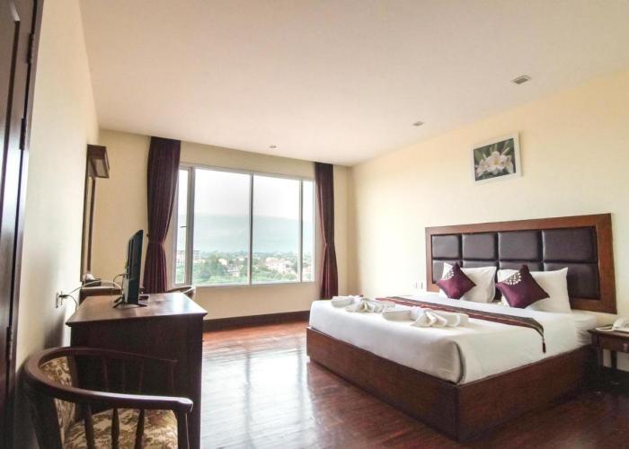 Arawan Riverside Hotel