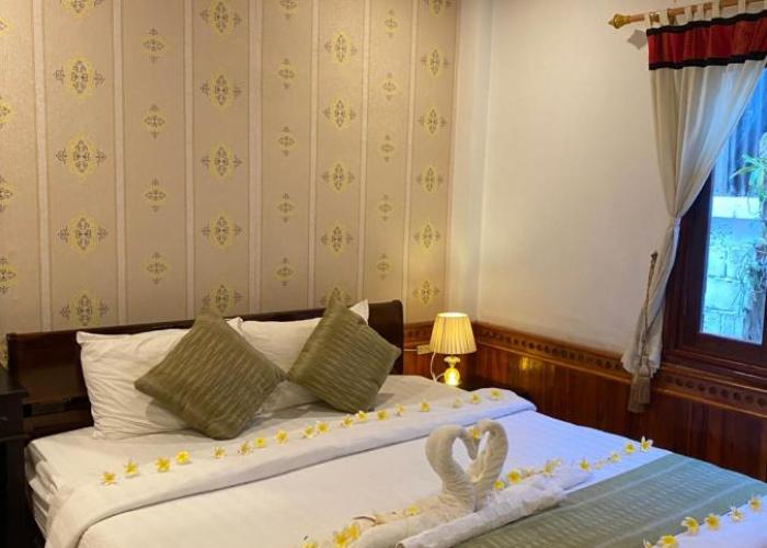 Golden Lotus Place