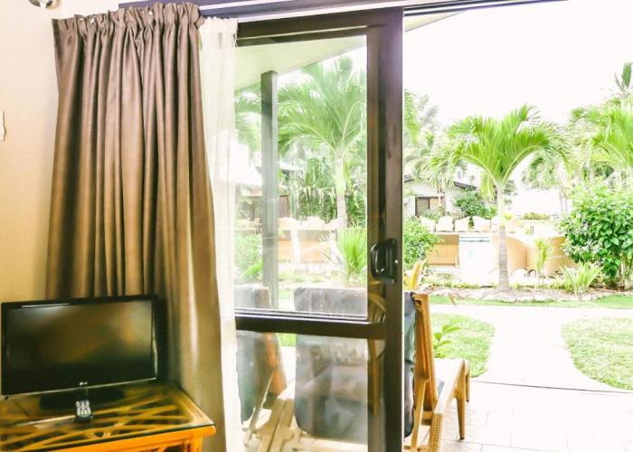 Muri Beach Resort