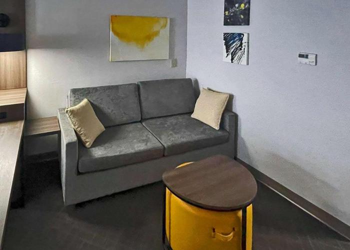 Springdale Inn & Suites