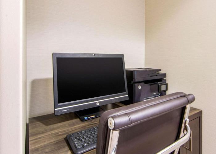 Comfort Inn & Suites Red Deer