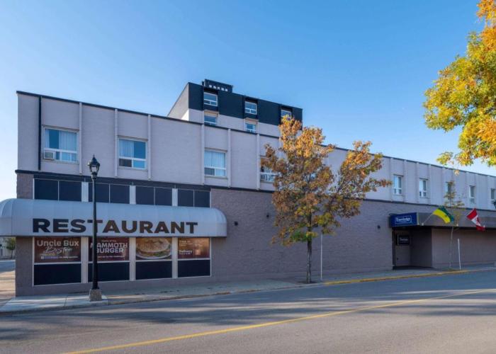 Travelodge by Wyndham Prince Albert