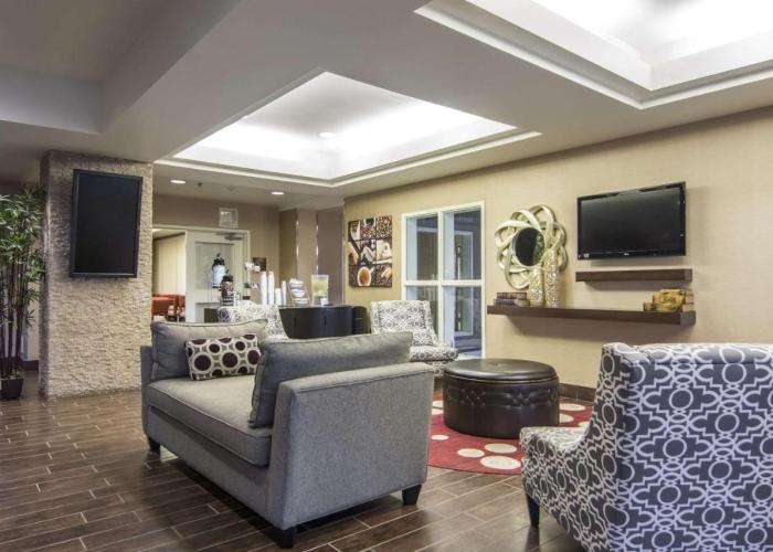Comfort Suites Saskatoon