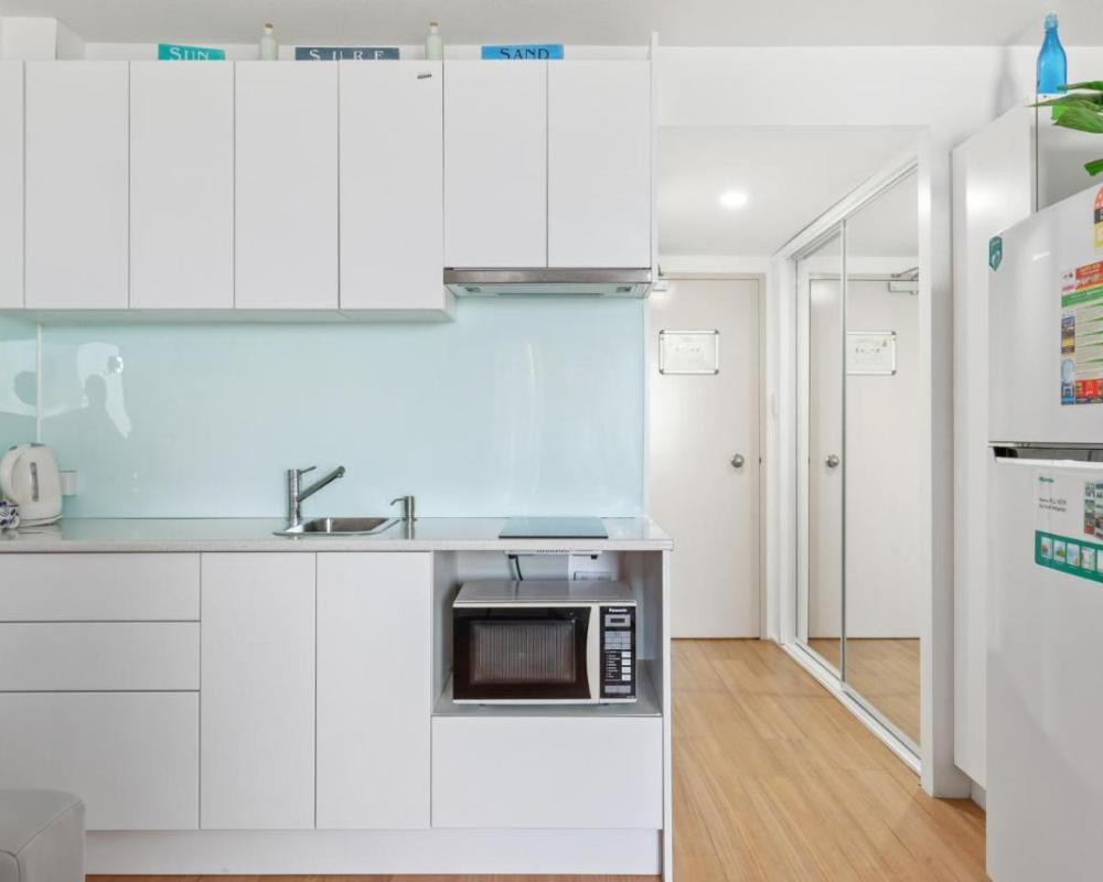 фото Bayview Tower
