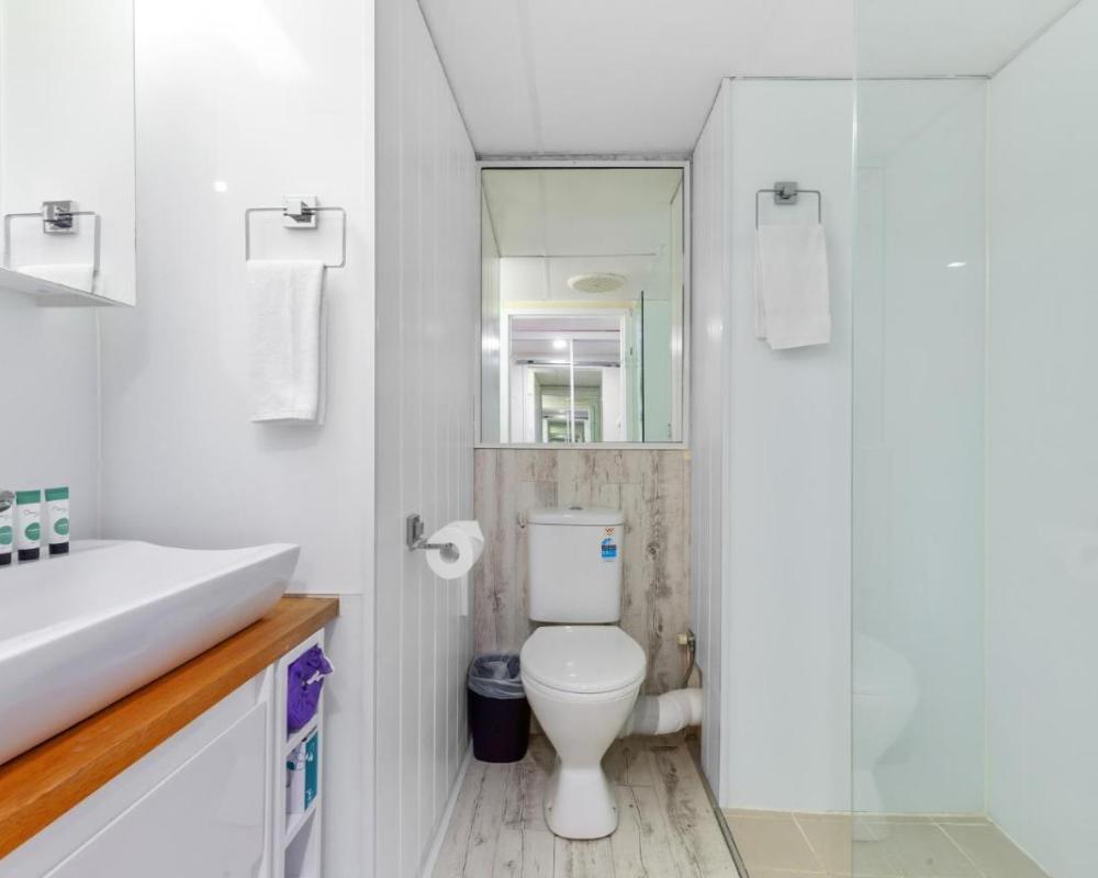 фото Bayview Tower