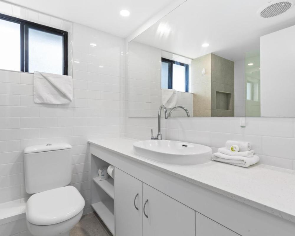 фото Bayview Tower