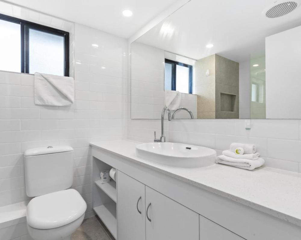 фото Bayview Tower