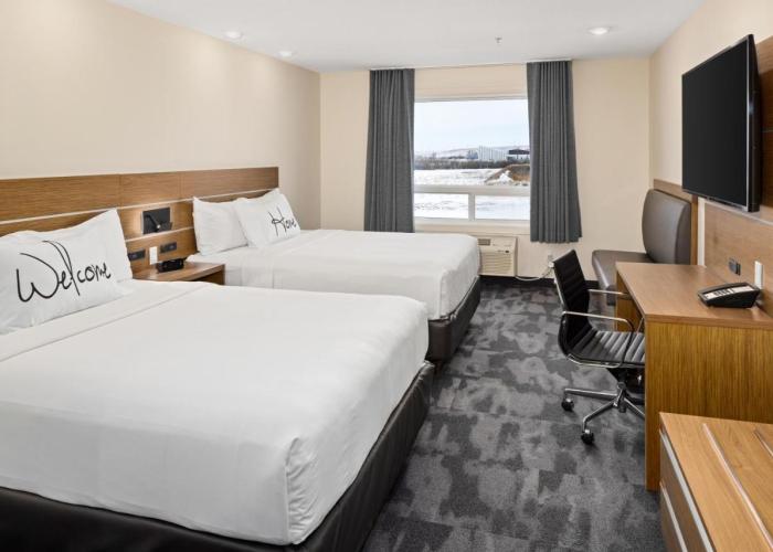 Home Inn & Suites - Swift Current