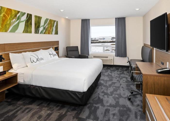 Home Inn & Suites - Swift Current
