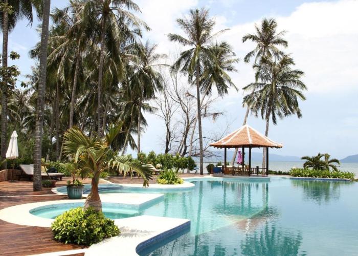 NATAYA Round House Coral Bay Resort