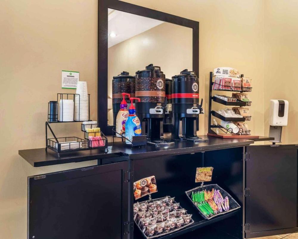 фото Extended Stay America Suites - Bakersfield - Chester Lane