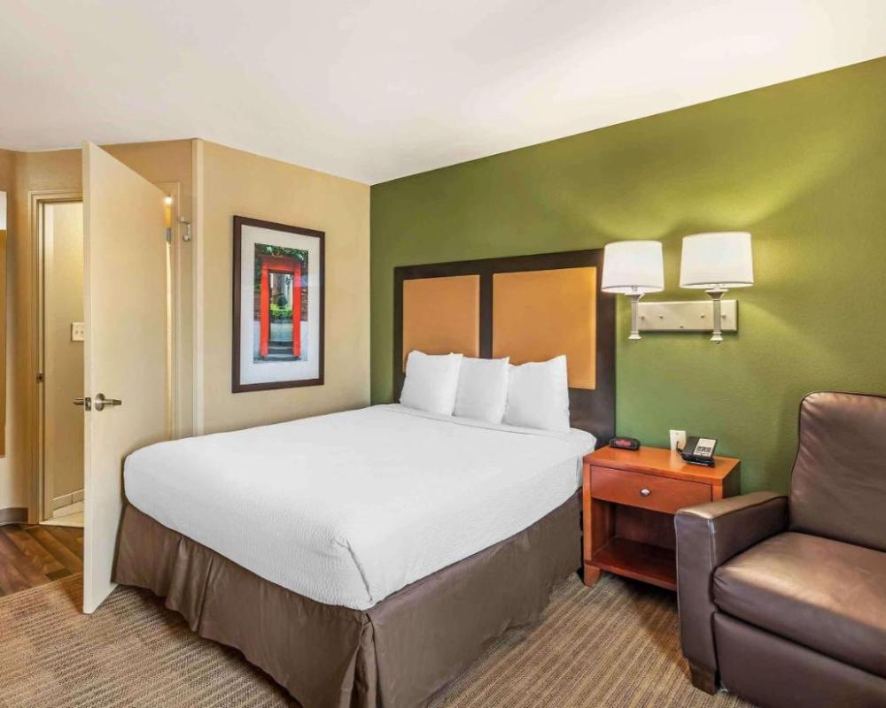 фото Extended Stay America Suites - Bakersfield - Chester Lane