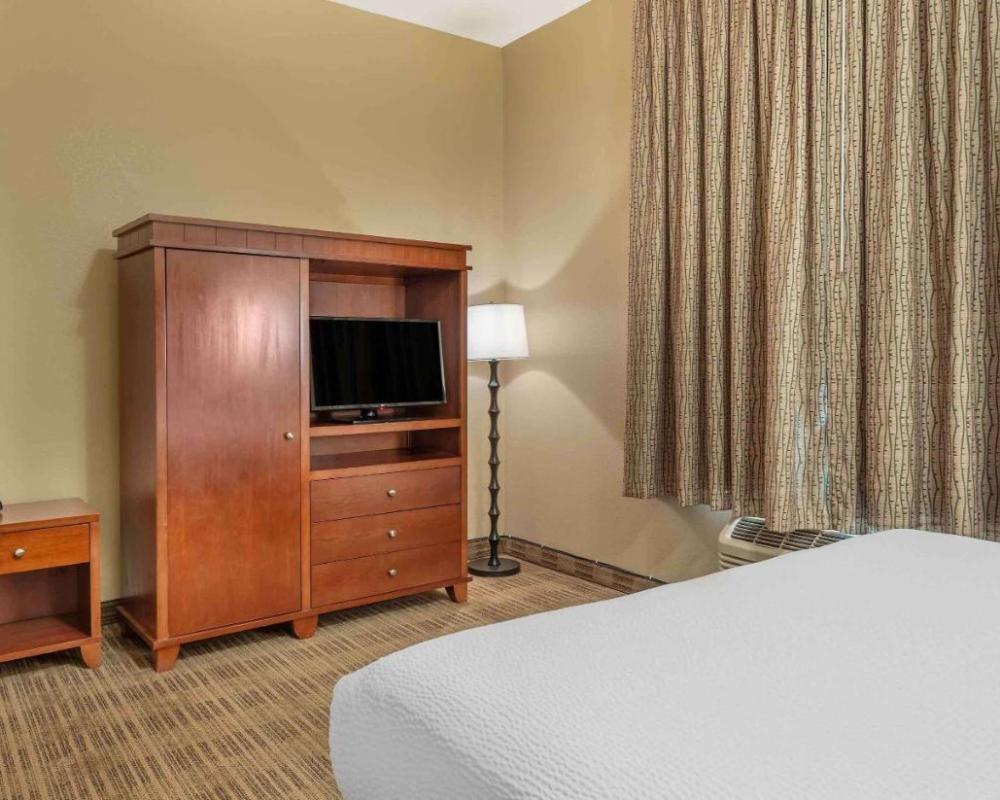фото Extended Stay America Suites - Bakersfield - Chester Lane