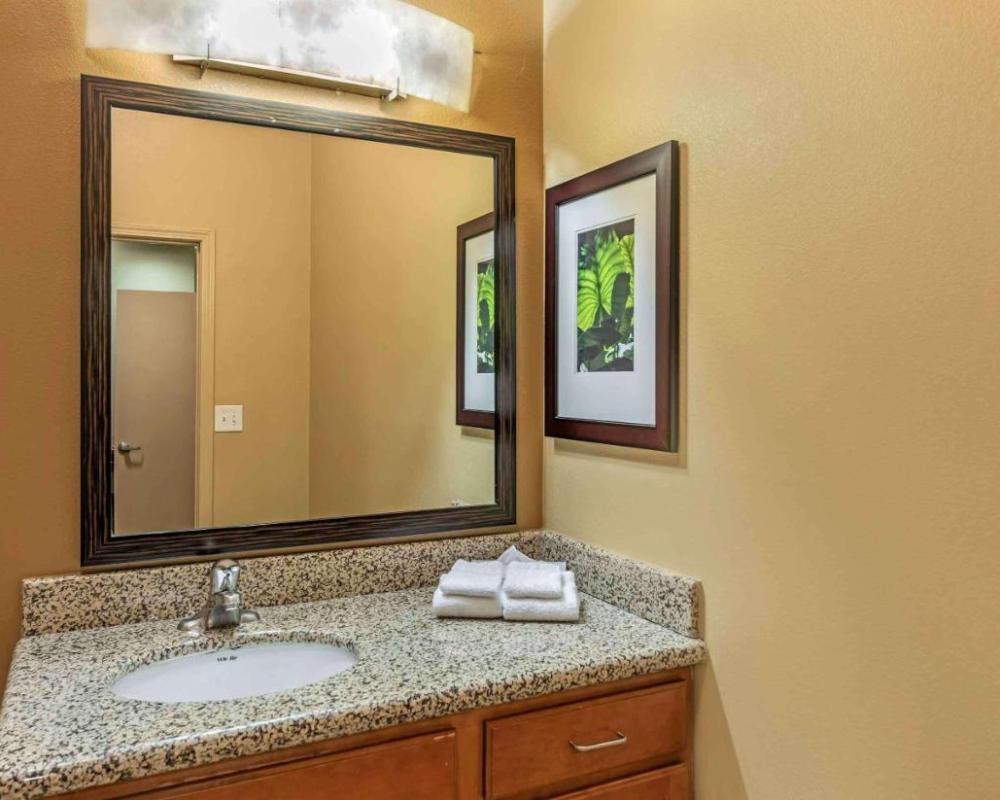 фото Extended Stay America Suites - Bakersfield - Chester Lane